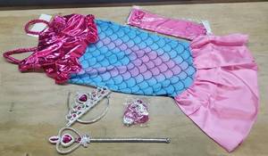 lot 33356 image: Mermaid Princess Costume, Unknown Size
