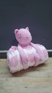 lot 33371 image: Childrens Cat Blanket