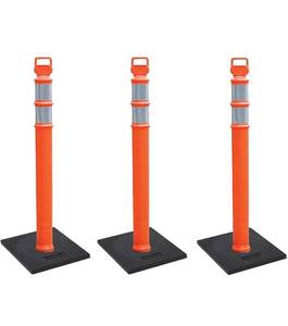 lot 73937 image: Cortina EZ Grab Delineator 45 Post Set of 3