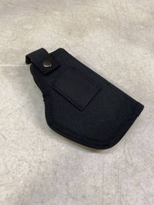 lot 36442 image: Gun Holster With easy onOff Belt Clip 6L