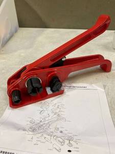 lot 36456 image: Manual Strapping Tensioner Cutter, Heavy Duty Poly Banding Tools, Cord Strapping Machine for 38- 34 Width Strap