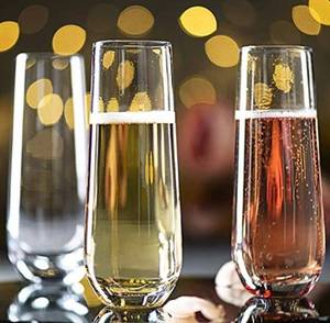 lot 36467 image: 48 Pack 9 Oz Plastic Champagne Flutes Plastic Wine Glass Plastic Unbreakable Champagne Glasses Recyclable and BPA-Free 48 Count (Pack of 1),Clear