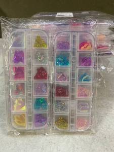 lot 36497 image: Lot of 11 boxes Foil Nail art Valentines Hearts