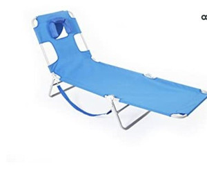 lot 44263 image: Ostrich Chaise Lounger,Blue