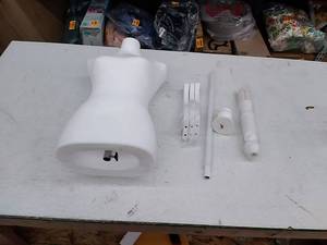 lot 44313 image: Female Mannequin Torso Dress Form wAdjustable Tripod Stand Base Style