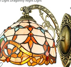 lot 44323 image: BAYCHEER Tiffany Style Colorful Glass Shade
