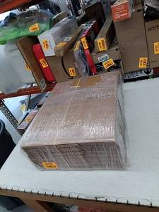 lot 44449 image: Stack of Moving Boxes