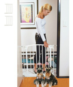 lot 44514 image: Swing Close Safety Baby Gate, White
