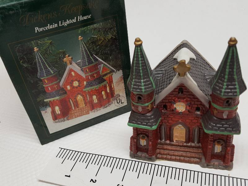 lot 8474 image: Porcelain Winter Christmas table top display made for internal light (not included)