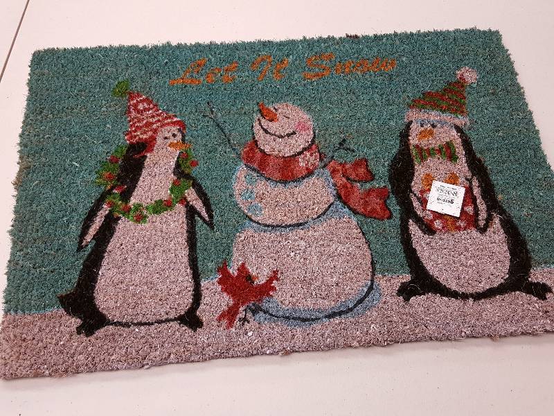 lot 8439 image: Let it Snow welcome mat for the front porch or step.  Rubber backed and bristled to clean off the mud