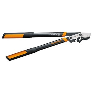 lot 5550 image: Fiskars Black Shears, 25 