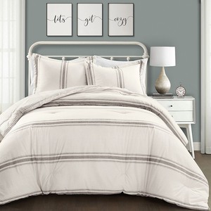 lot 1740 image: Farmhouse Stripe Reversible 3 Pc. Comforter Set, FullQueen Bedding