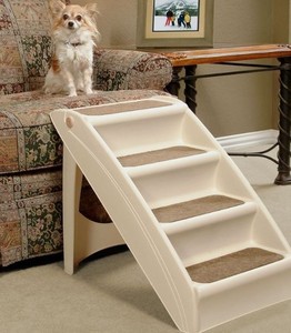 lot 1607 image: 4 Step Pet Steps Beige