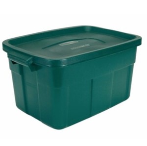 lot 2340 image: 3 Large Green Rubbermaid Totes with Lids