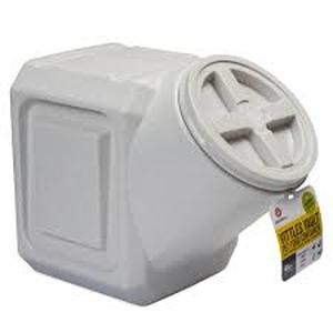 lot 5586 image: Gamma Pet Food Container