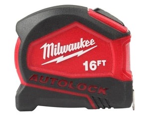 lot 5600 image: Milwaukee 16ft Auto Lock Measuring Tape