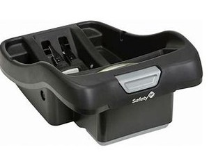 lot 5685 image: Safety 1st onBoard��35 Adjustable Infant Car Seat Base, Black