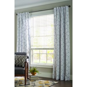 lot 29783 image: Better Homes and Garden 2 Faux Wood Cordless Blind, White