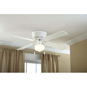 lot 30129 image: Mainstays Hugger Metal Indoor Ceiling Fan with Single Light, White, 4 Blades, LED Bulb, Reversible  (42)