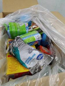 lot 30218 image: Household Cleaning Product Bundle (1 Box)  (See photos)  (SOLD AS IS)