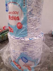 lot 30230 image: Paper Goods Bundle (3pcs)  (See photos)  (SOLD AS IS)