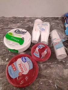 lot 30261 image: Misc Paper Products Bundle  (5pcs)  (See photos)  (SOLD AS IS)