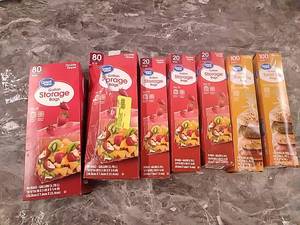 lot 30265 image: Great Value Storage Bag Bundle (7pcs)  (See photos)  (SOLD AS IS)