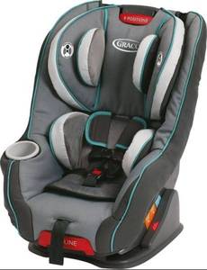 lot 69111 image: Graco MySize 65 Convertible Car Seat - Tidalwave