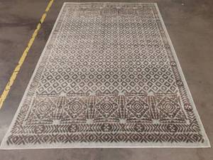 lot 53 image: Morocco Tribal Design 5ft x 8ft Area Rug