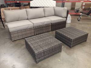 lot 68 image: 5 Piece Outdoor Patio Chat Set with Cushions