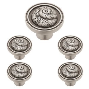 lot 180 image: Franklin Brass 1-38 Nautilus Knob in Brushed Satin Pewter 5-Pack