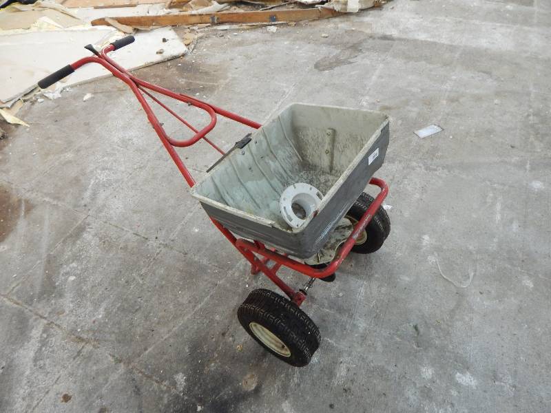 lot 205 image: PROFESSIONAL SEED SPREADER