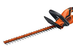 lot 44989 image: BLACKDECKER 20V MAX Cordless Lithium 22 in. Hedge Trimmer