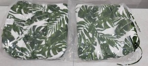lot 3292 image: Outdoor Seat Cushions With Strings