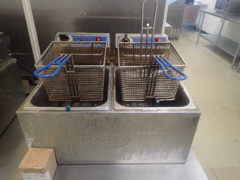 lot 1597 image: Globe Commercial Double Counter top Electric Fryer w Baskets