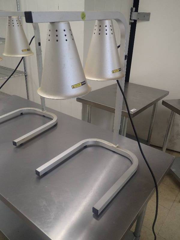 lot 1601 image: 2 Bulb Counter-top Food Warmer