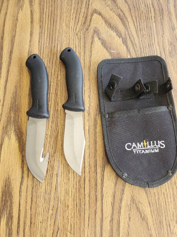 lot 1034 image: Camillus Titanium Knives