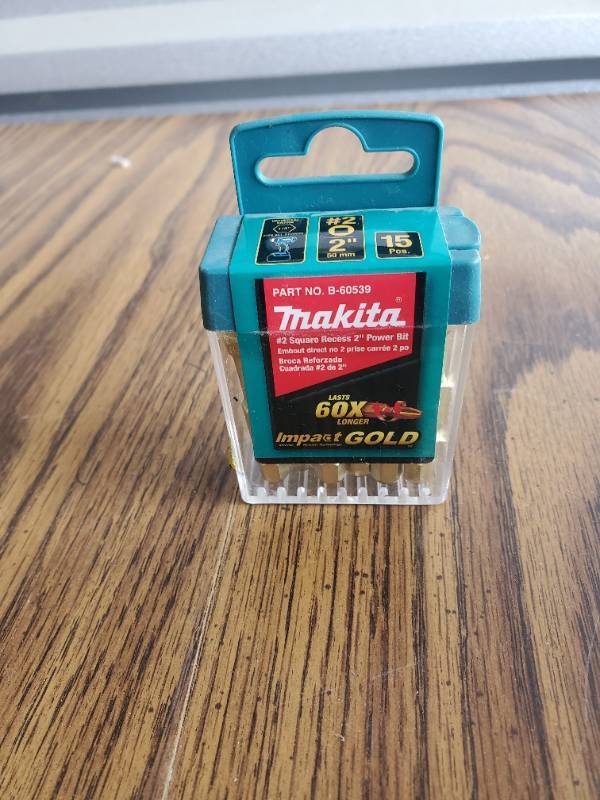 lot 1047 image: Makita Impact GOLD #2 2 in. Square Power Bit (15 Per Pack)