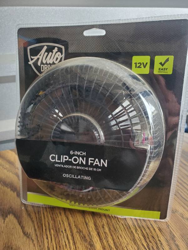lot 1054 image: Auto Drive 12 Volt 6 Car Clip-On or Dash Mount Fan, Black