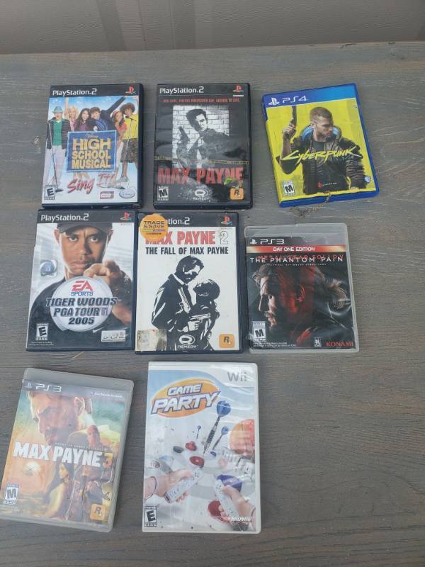 lot 1086 image: Lot of Video Games