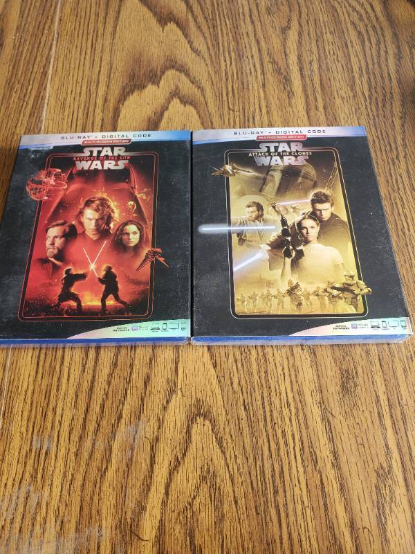 lot 1088 image: Factory Sealed Pair of Star Wars Blu-Ray