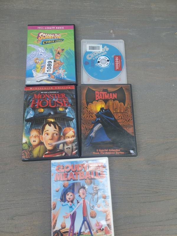 lot 1089 image: Lot of 5 Dvds