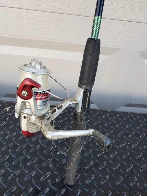 lot 1152 image: Shakespeare Mantis Rod and Spinning Reel