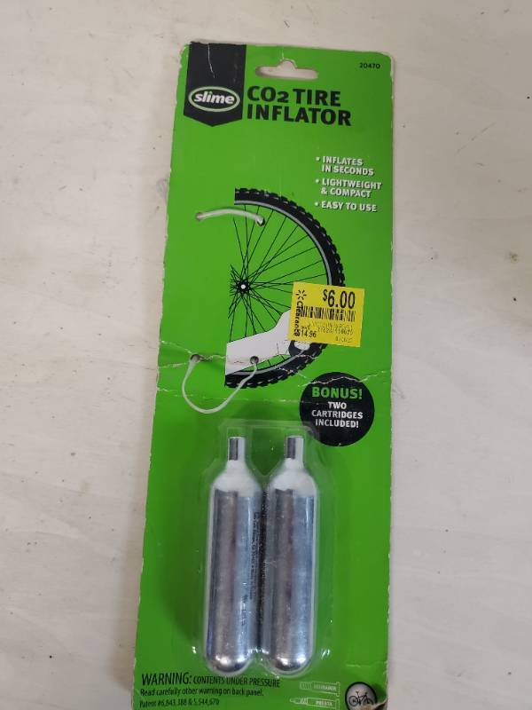lot 1184 image: Slime Co2 Inflator W Refill