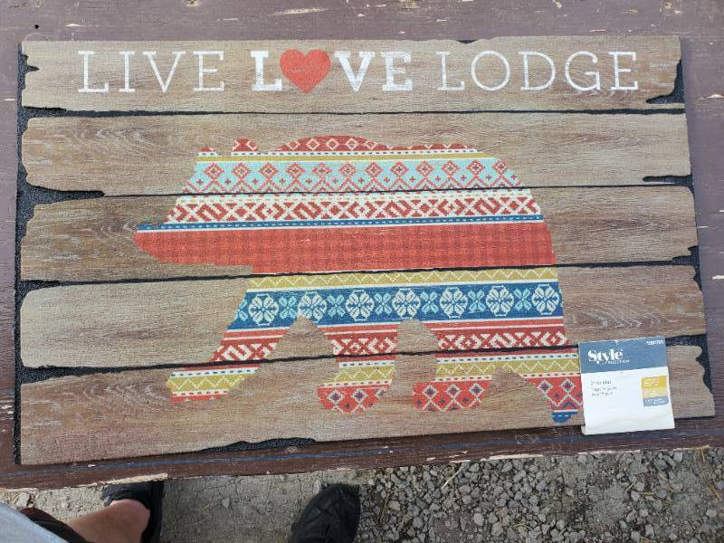 lot 1271 image: Live Love Lodge Rubber Doormat