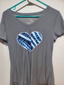 lot 1809 image: Lot of Womens Clothes