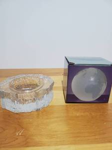 lot 1832 image: Globe Weight and Globe Candle Holder