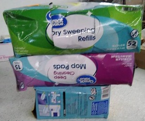 lot 29818 image: Floor Cleaning Lot (3pcs)  (See photos)  (SOLD AS IS)