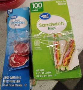 lot 29865 image: Storage Bags Bundle (4pcs)  (See photos)  (SOLD AS IS)