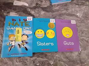 lot 30278 image: Book Bundle (3pcs)  (See photos)  (SOLD AS IS)